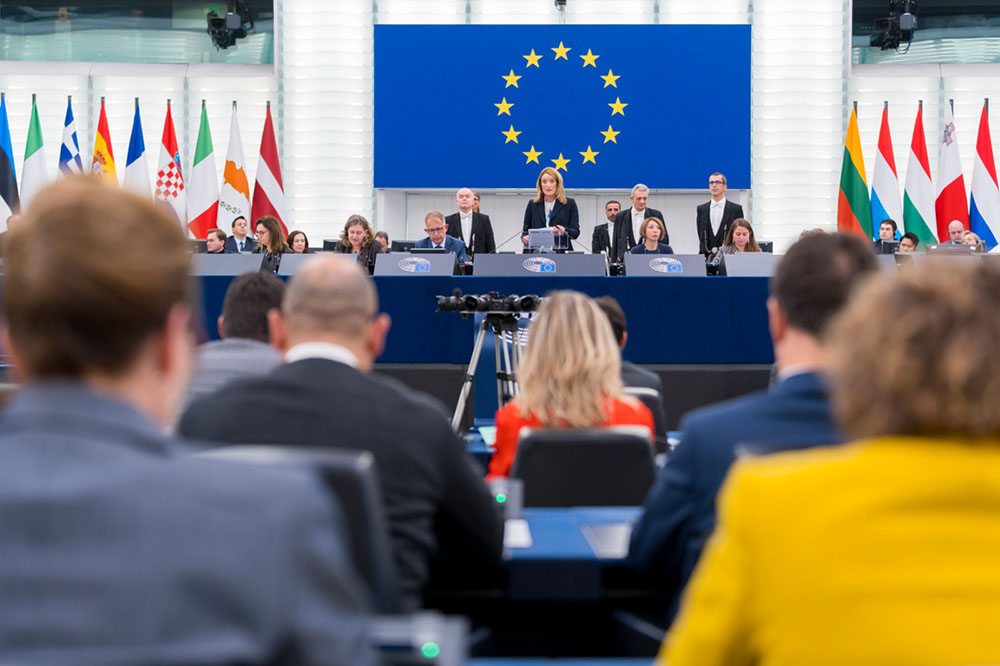 European Parliament takes formal step towards showing solidarity with Iranian protesters